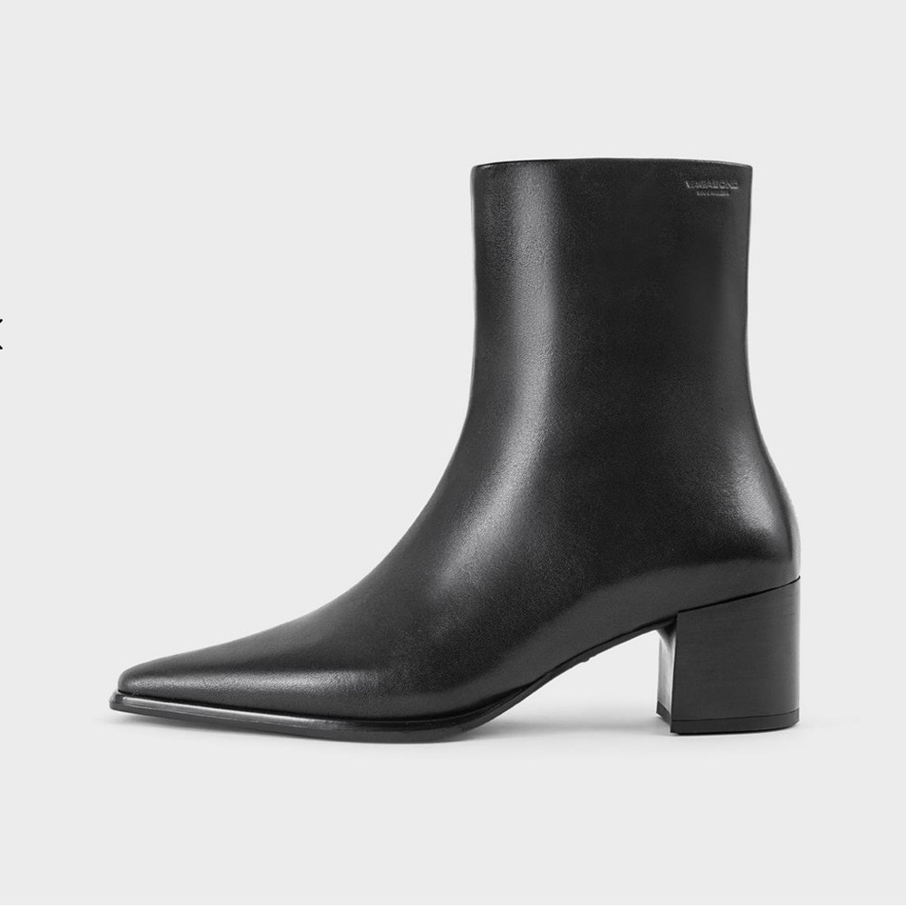 Vagabond Giselle Black Leather Ankle Boots